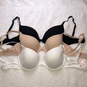 VS Wear Everywhere Bra Demi Set